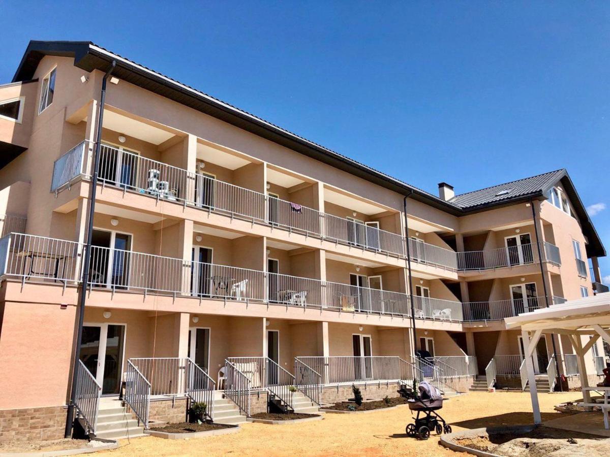 Family Hotel Gribovka Dış mekan fotoğraf