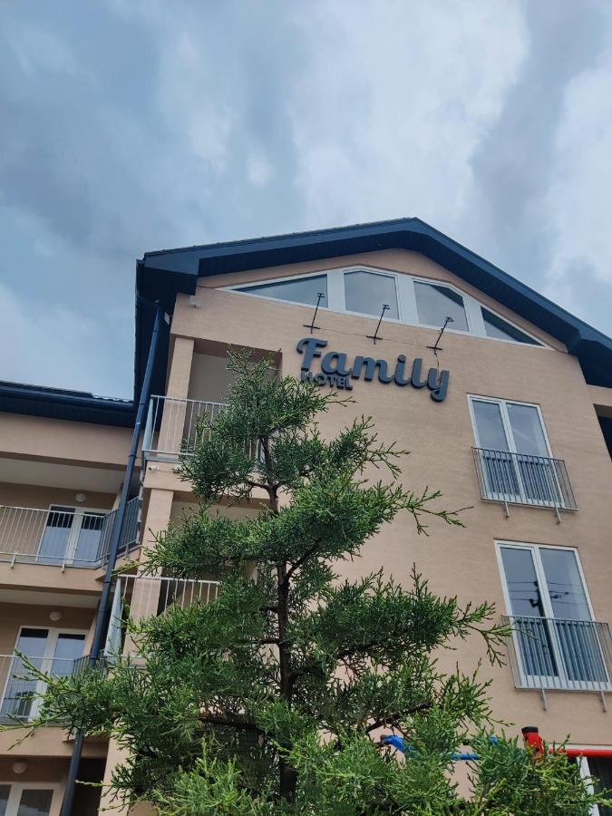 Family Hotel Gribovka Dış mekan fotoğraf